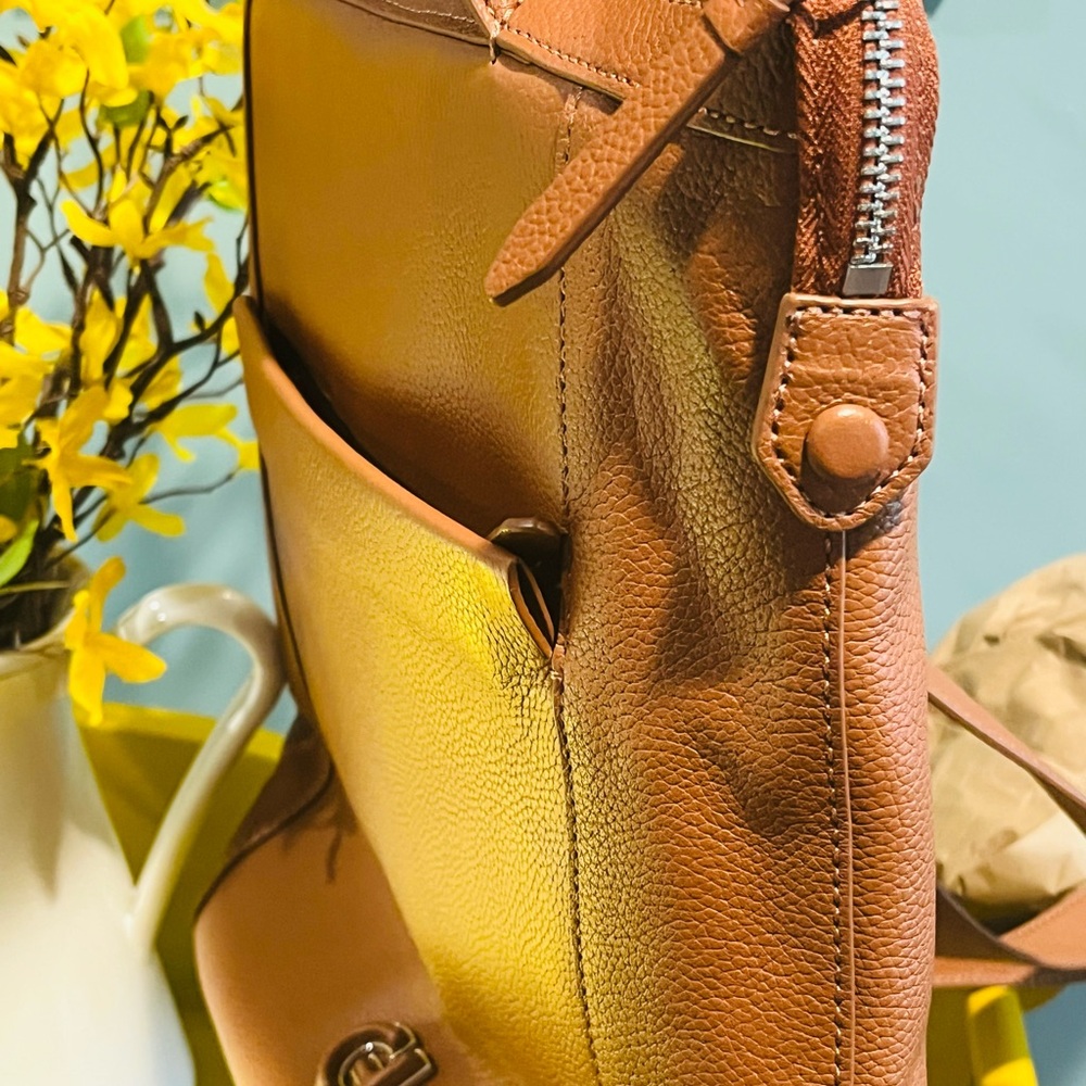 COLE HAAN LEATHER BACKPACK - Picture 5 of 8